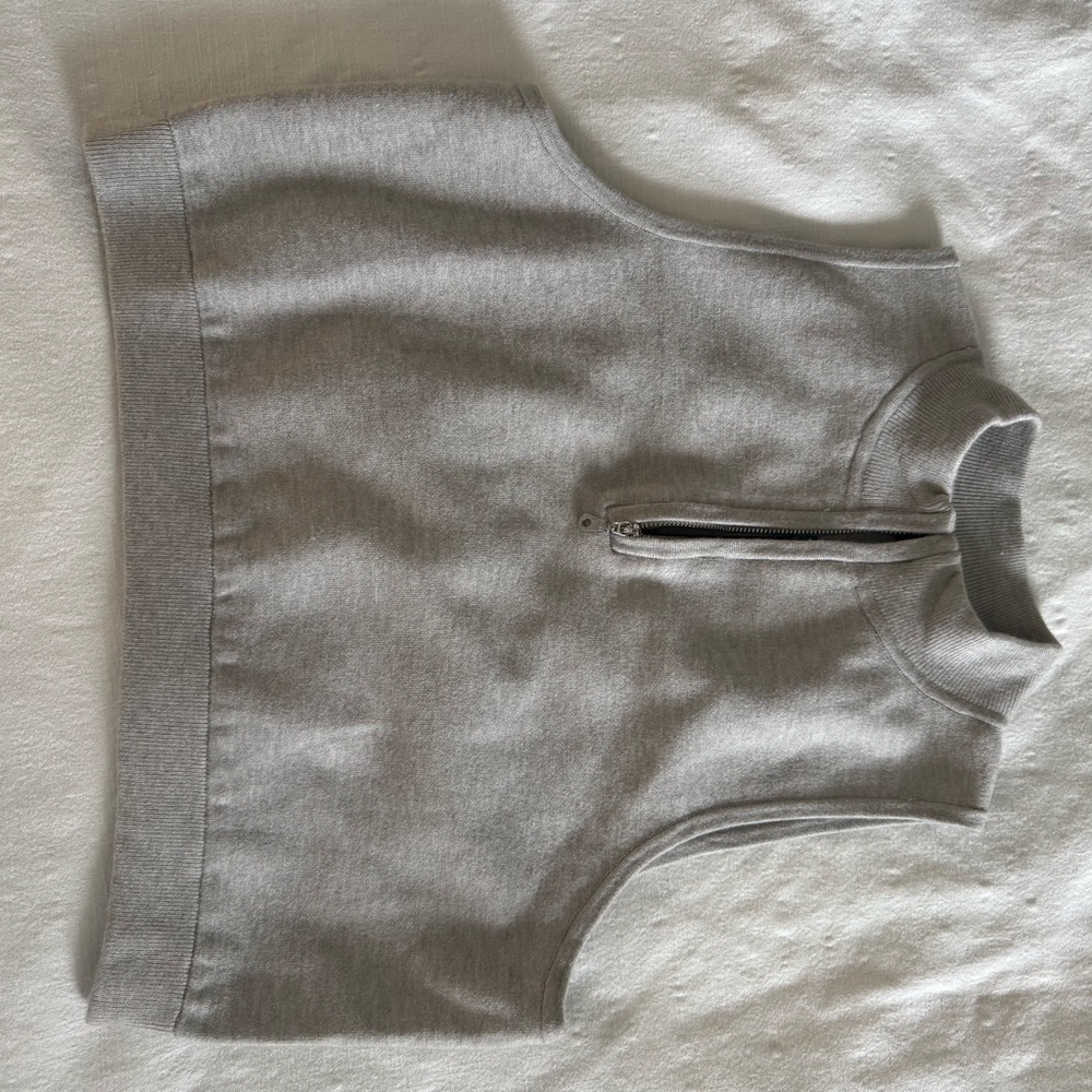 Wild Fable Gray Crop Top